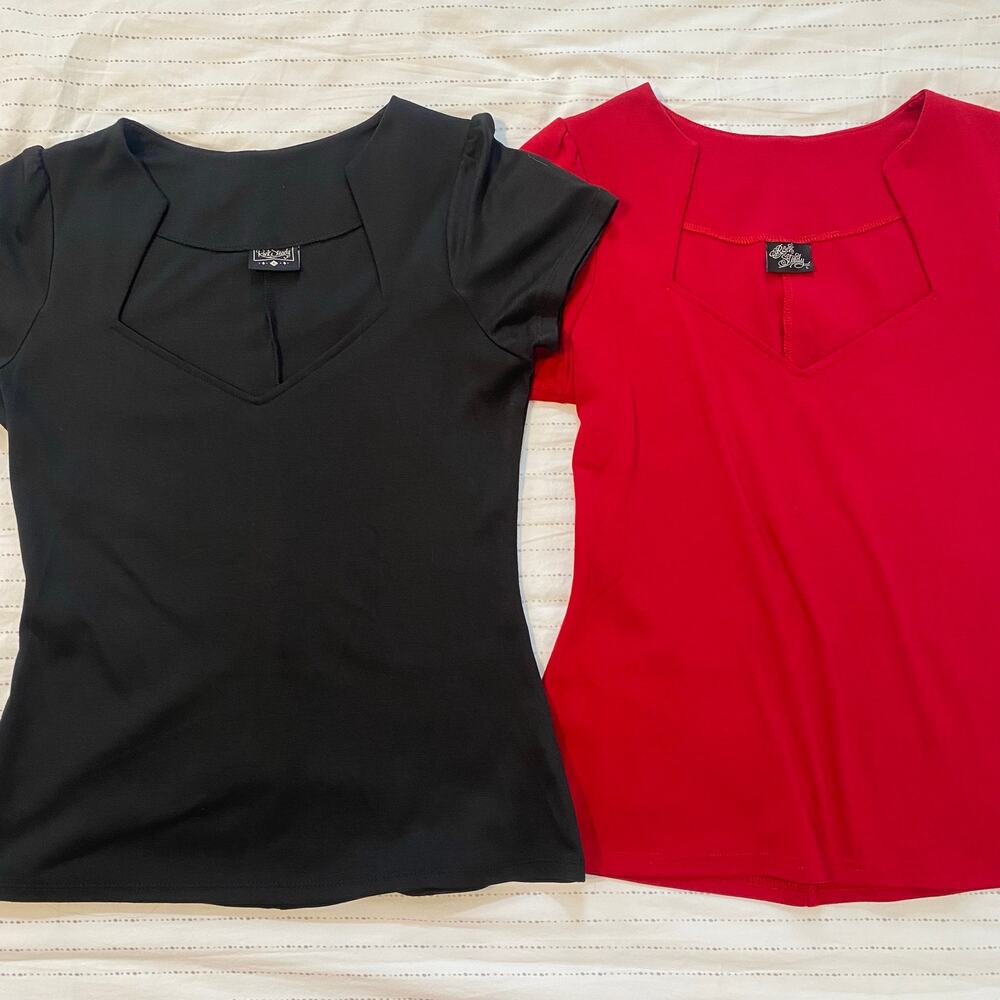 Bundle of 2 Rock Steady Sophia Top Womens Sz Large Sweetheart Neckline Retro